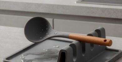 Zulay Kitchen Silicone Spoon Rest Review